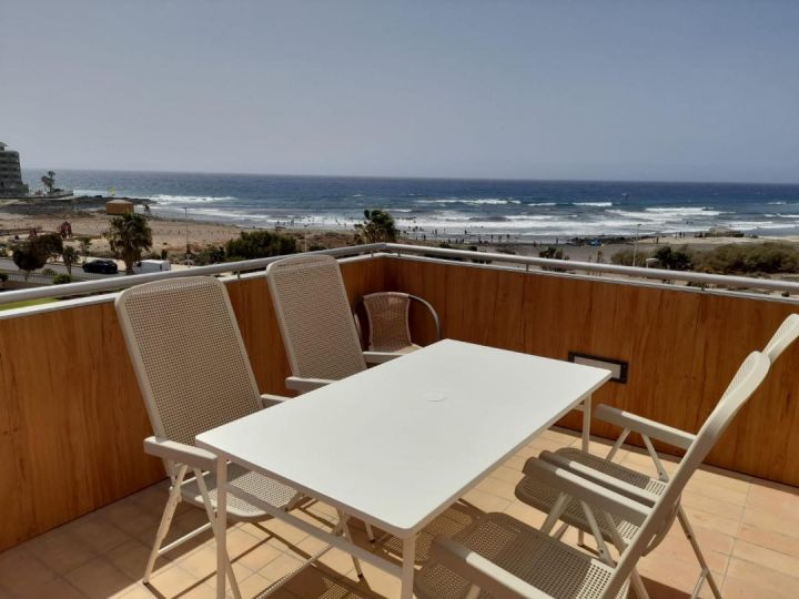 Apartment for sale in  Arenas del Mar, Spain - TD-110