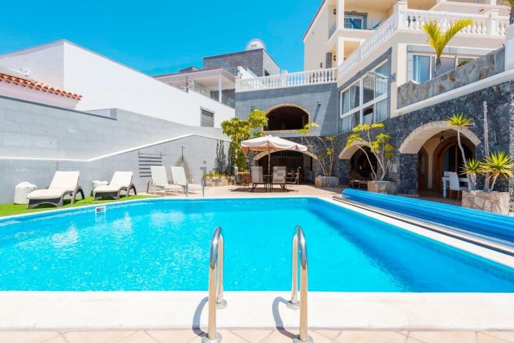 Villa for sale in  San Eugenio Alto, Spain - TRC-1051