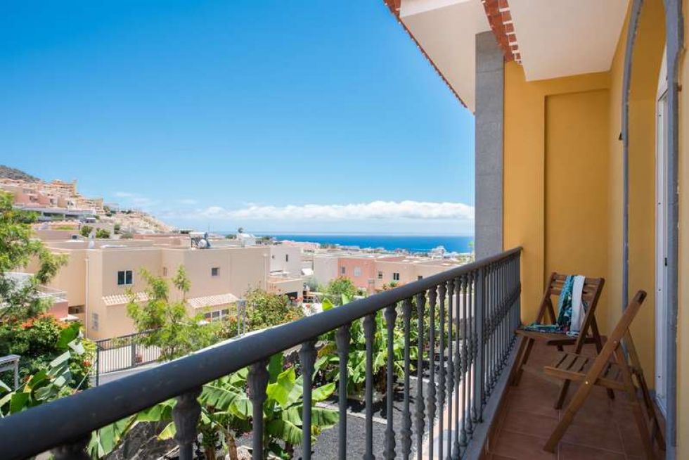 Flat/apartment for sale in  El Madroñal, Spain