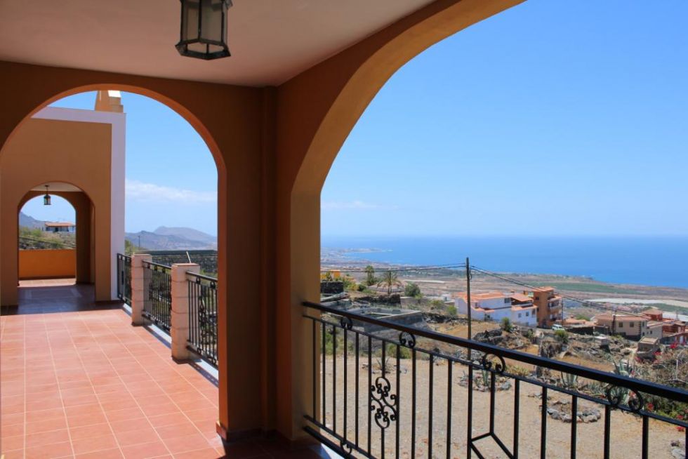 Apartment for sale in  Adeje, Spain - TRC-1156