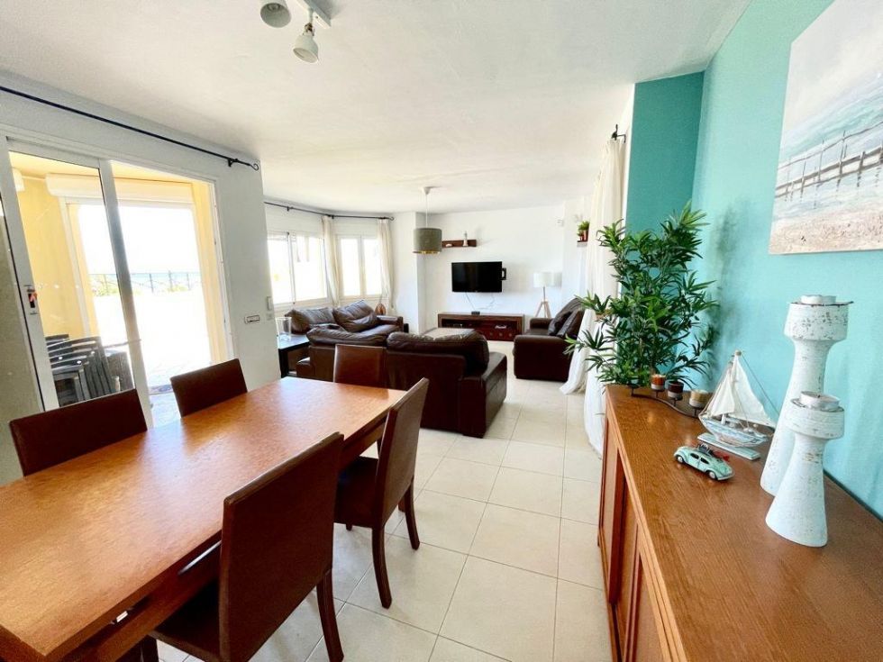 Villa for sale in  Los Cristianos, Spanyolország - TRC-1197