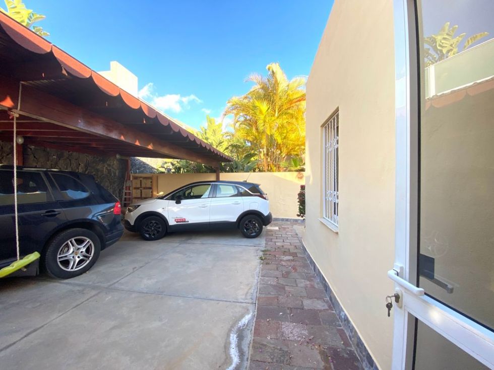 Villa for sale in  Madroñal, Spain - TRC-1233