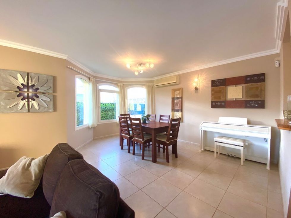 Villa for sale in  Madroñal, Spain - TRC-1233