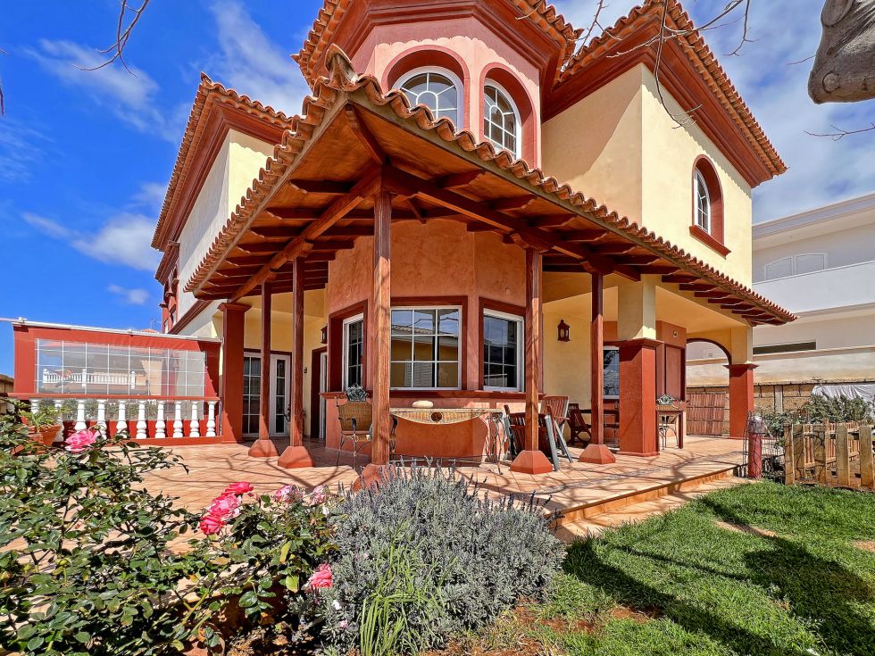 Villa for sale in  Adeje, Spain - TRC-1291