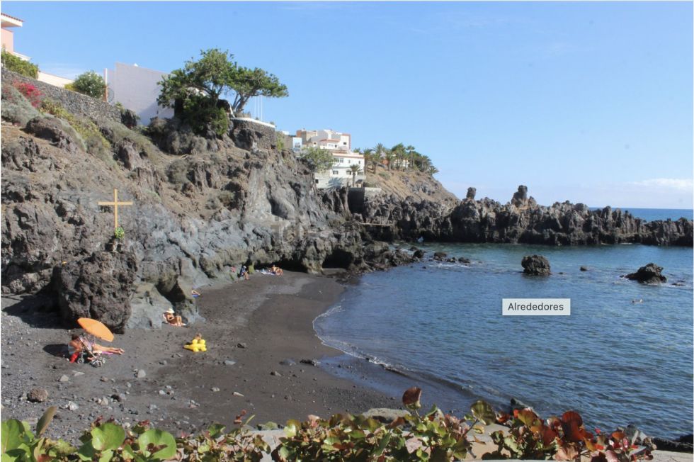 Flat for sale in  Playa San Juan, Spain - TRC-1699