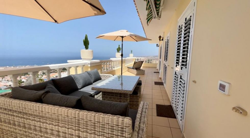 Villa for rent in  San Eugenio Alto, Spain