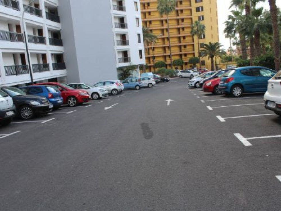 Apartment for sale in  Viña Del Mar, Playa de las Americas, Spain - TRC-1870