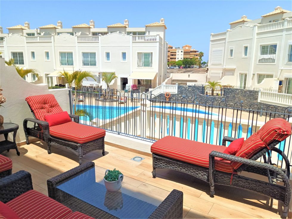 Townhouse for sale in  Los Cristianos, Spain