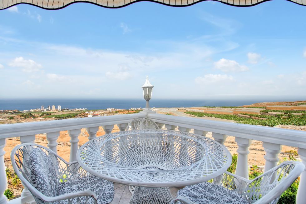 Villa for sale in  Playa Paraiso, Spain - TR-1845