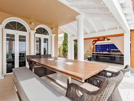 Villa for sale in  El Madroñal, Spain - TRC-2035