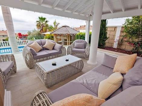 Villa for sale in  El Madroñal, Spain - TRC-2035
