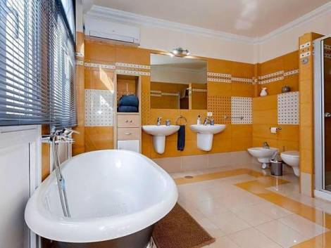 Villa for sale in  El Madroñal, Spain - TRC-2035