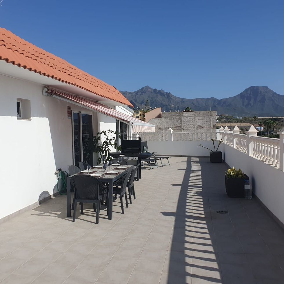 Apartment for sale in  Armeñime, Spain