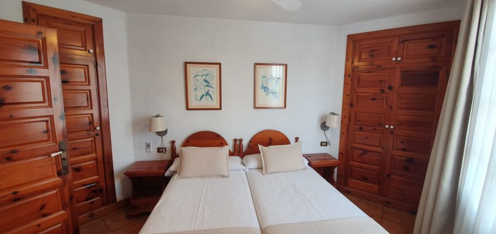 Apartment for sale in  Parque Santiago III., Playa de la Américas, Spain - TRC-2099