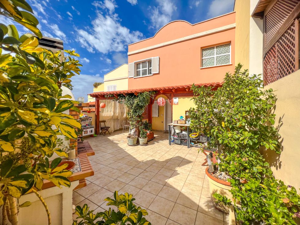Townhouse for sale in  Madronal, Spain - TRC-2117