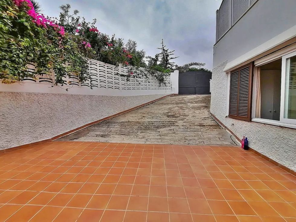 Independent house for sale in  Puerto de la Cruz, Spain - TRC-2136
