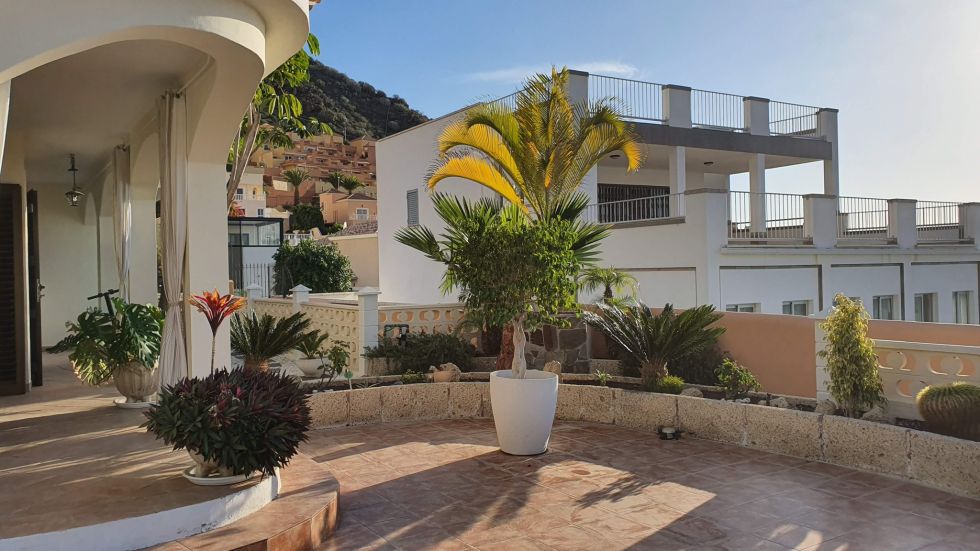 Apartment for sale in  Roque del Conde, Spain - TRC-2157