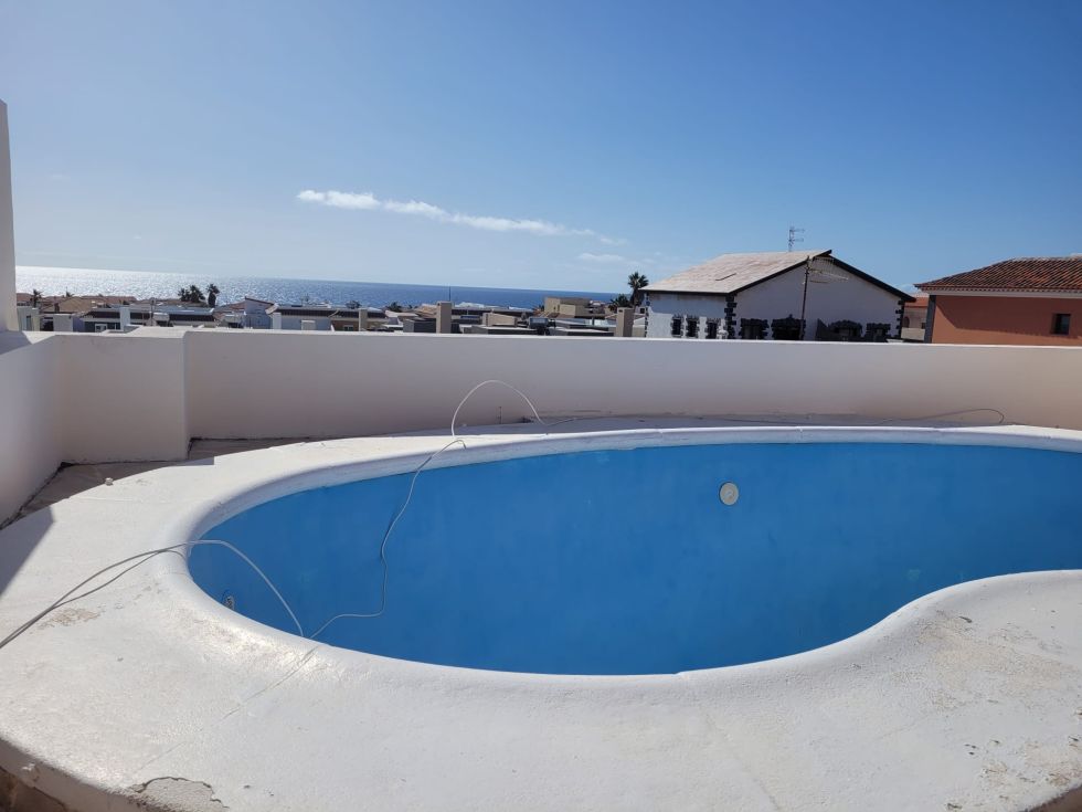 Villa for sale in  El Medano, Spain