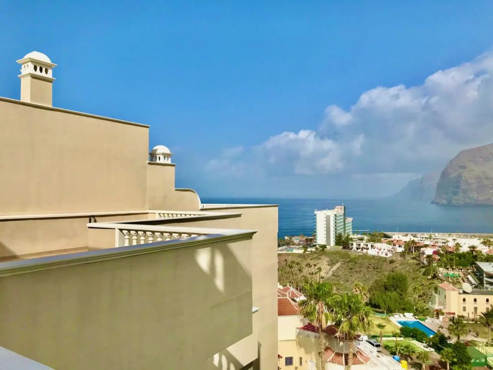 Flat for sale in  Los Gigantes, Spain - TRC-2275