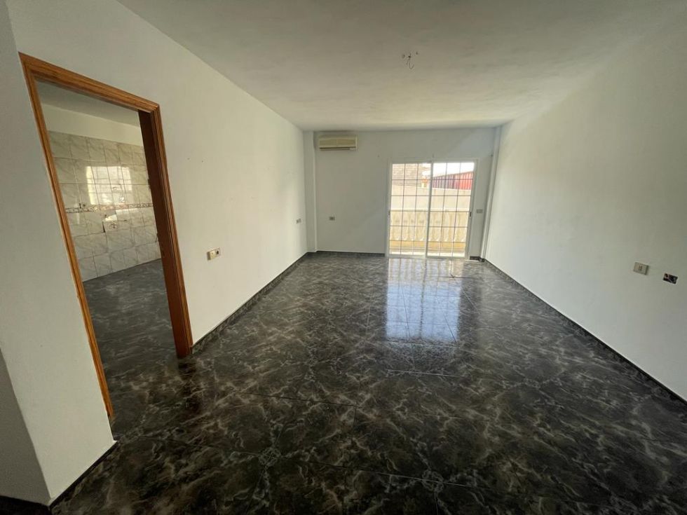 Apartment for sale in  Alcalá, Spain