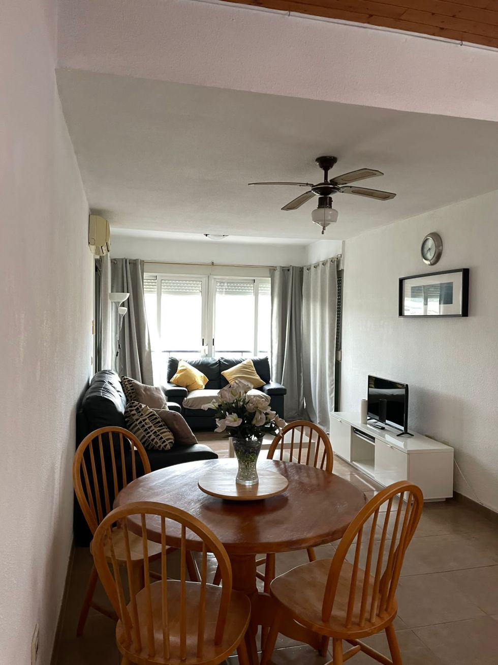 Penthouse for sale in  Parque de la Reina, Spain - TR-2300