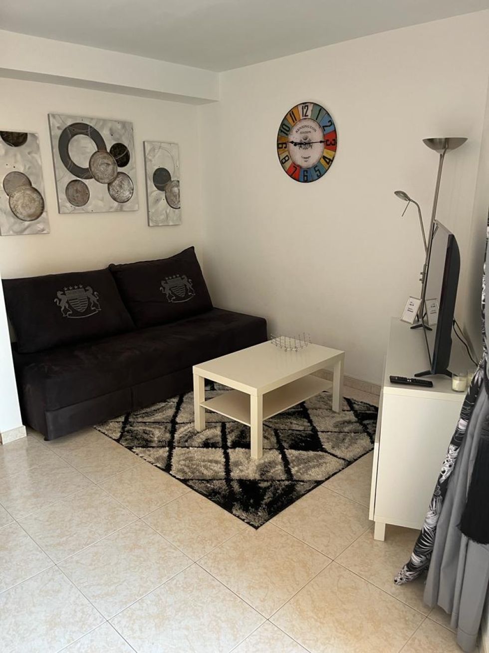 Apartment for rent in  Los Cristianos, Spain