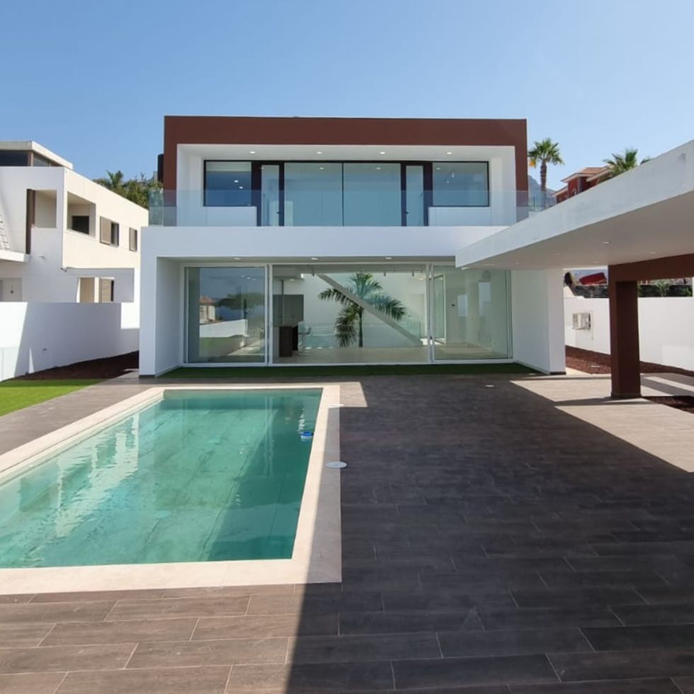 Villa for sale in  Madroñal, Spain - TRC-2325