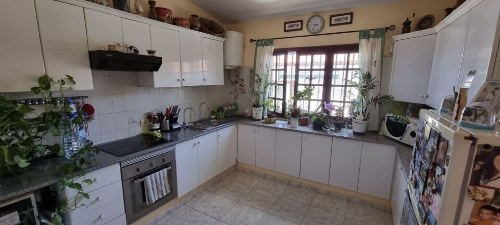 Apartment for sale in  Chayofita, Costa del Silencio, Spain