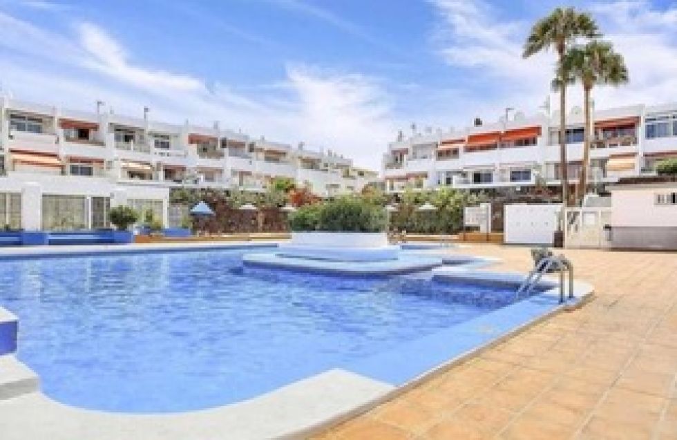 Apartment for sale in  Chaparral, Costa del Silencio, Spain