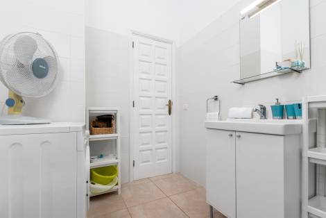 Apartment for rent in  Pinehurst, Santa Cruz de Tenerife, Spain - TRV-150