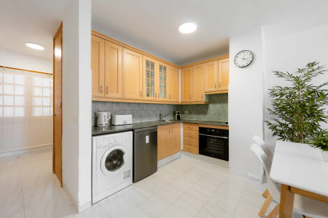 Apartment for rent in  Los Cristianos, Spain - TRV-179