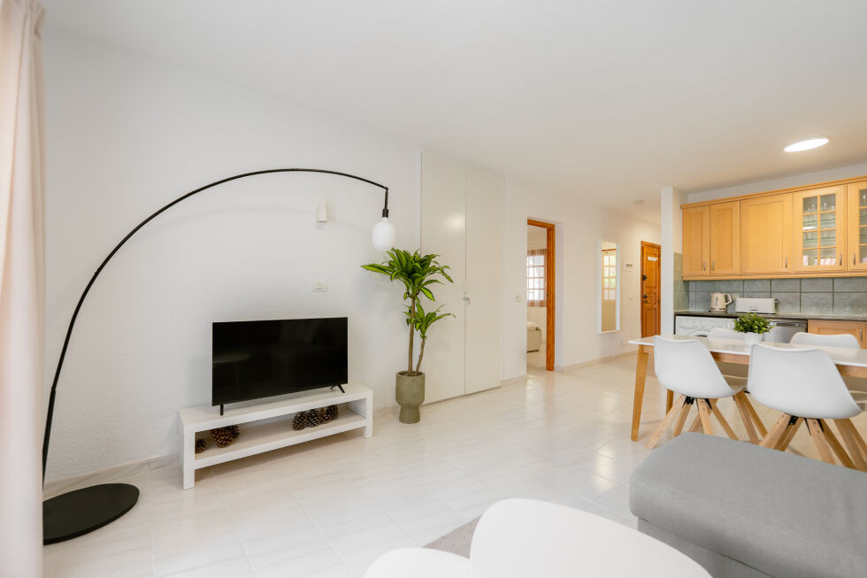 Apartment for rent in  Los Cristianos, Spain - TRV-179