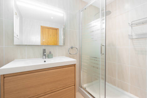 Apartment for rent in  Los Cristianos, Spain - TRV-179