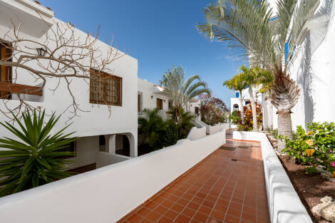 Apartment for rent in  Los Cristianos, Spain - TRV-179