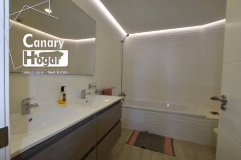 Apartment for sale in  Adeje, Spain - 054181