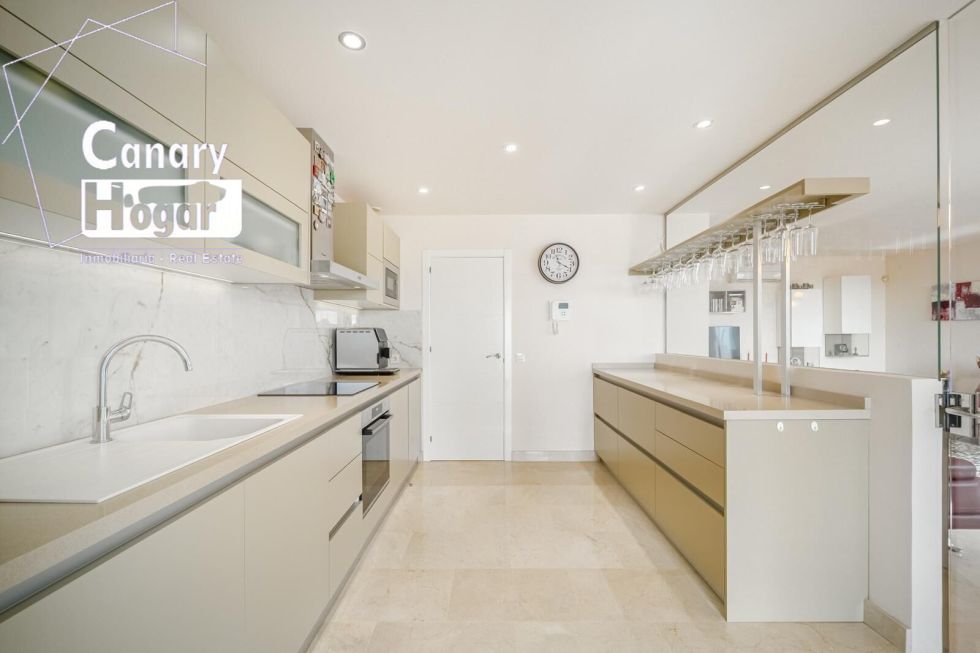 Apartment for sale in  Adeje, Spain - 057831