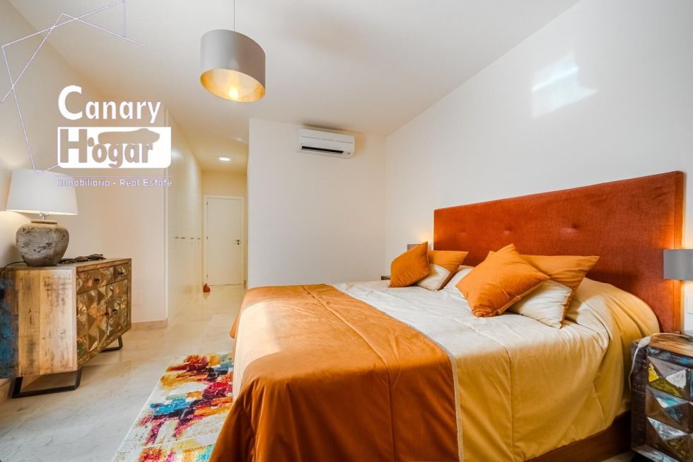 Apartment for sale in  Adeje, Spain - 057831