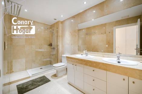 Apartment for sale in  Adeje, Spain - 057831