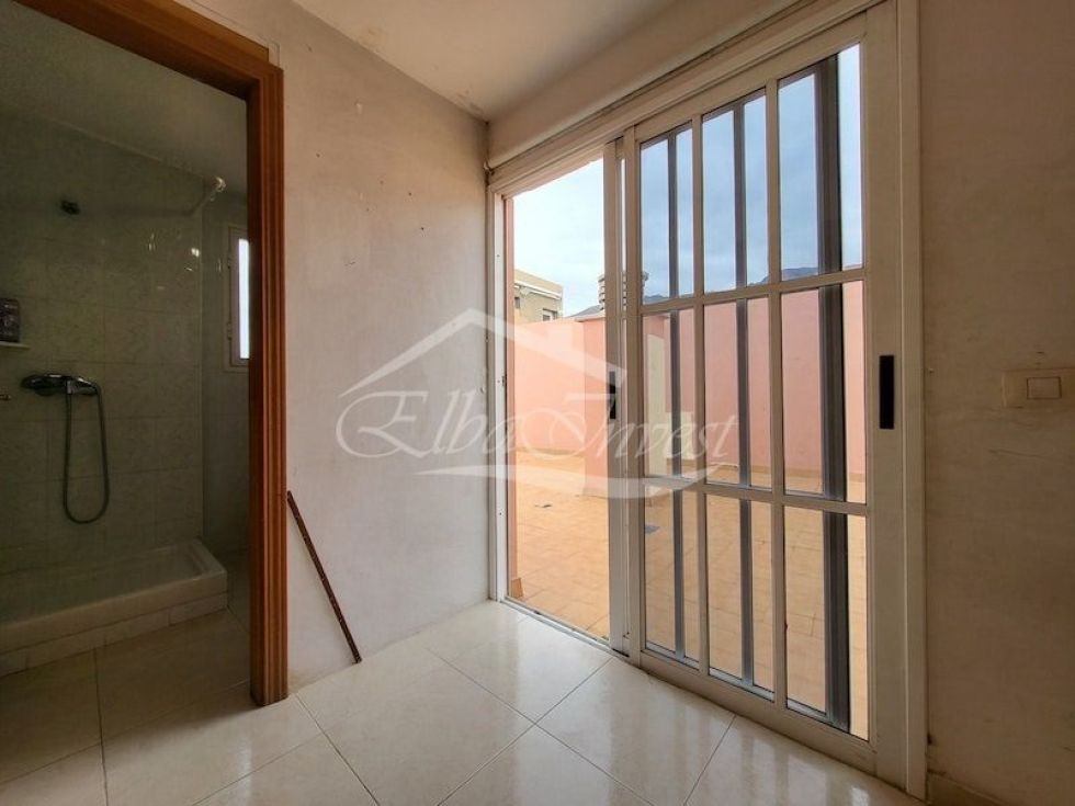 Apartment for sale in  Adeje, Spain - 5451