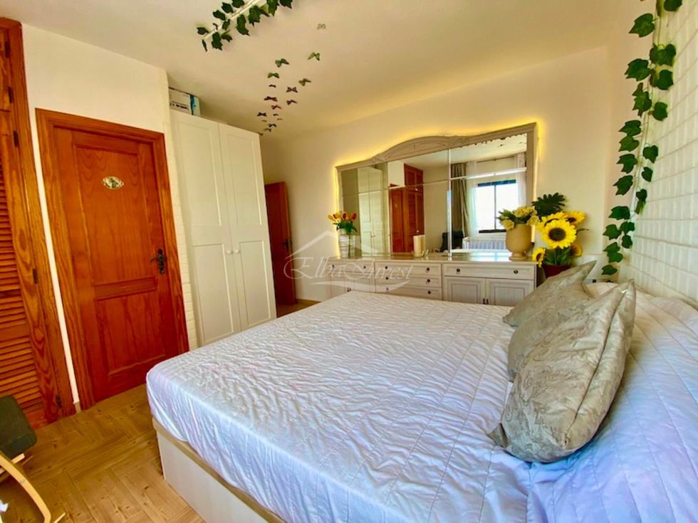 Apartment for sale in  Adeje, Spain - 5550