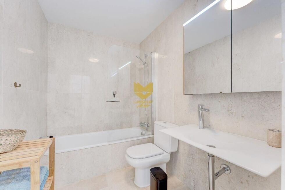 Apartment for sale in  Adeje, Spain - P00032