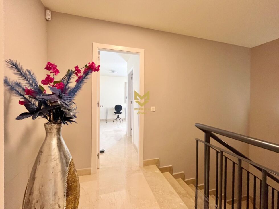 Apartment for sale in  Adeje, Spain - P00032
