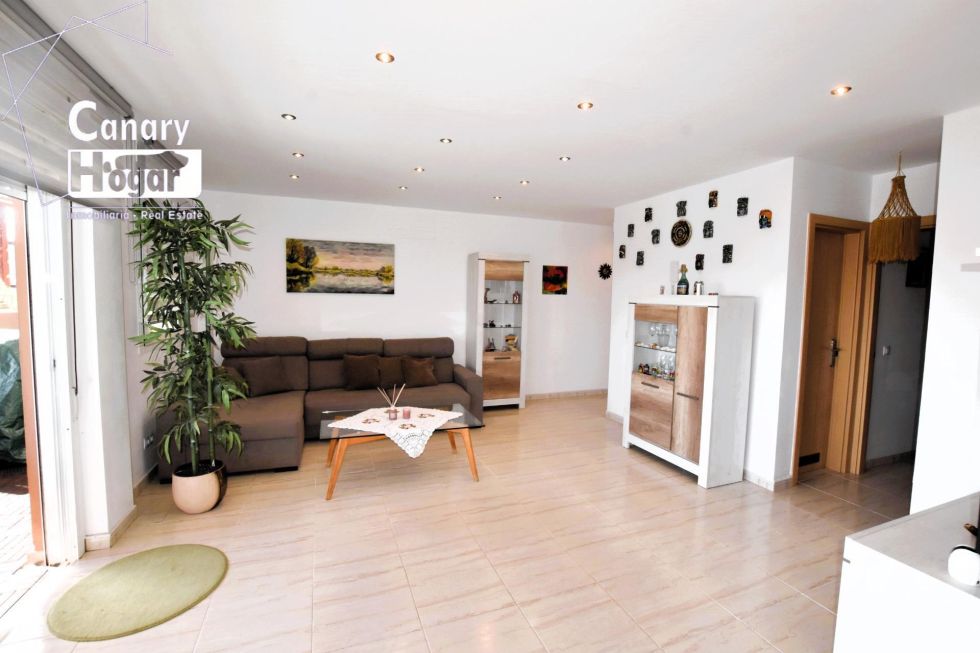 Apartment for sale in  Amarilla Golf, Spain - 057171