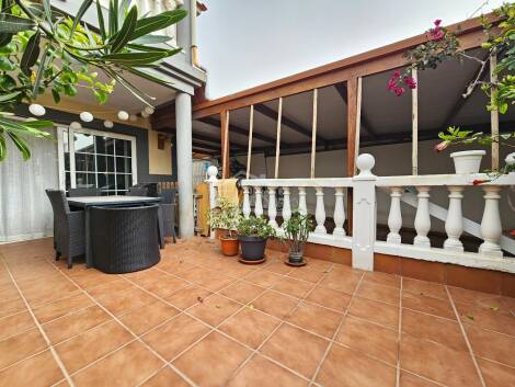 Apartment for sale in  Arenas del Mar, Spain - 5954