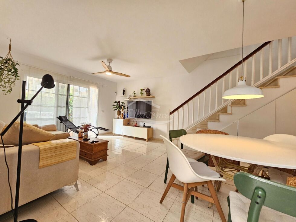 Apartment for sale in  Arenas del Mar, Spain - 5954