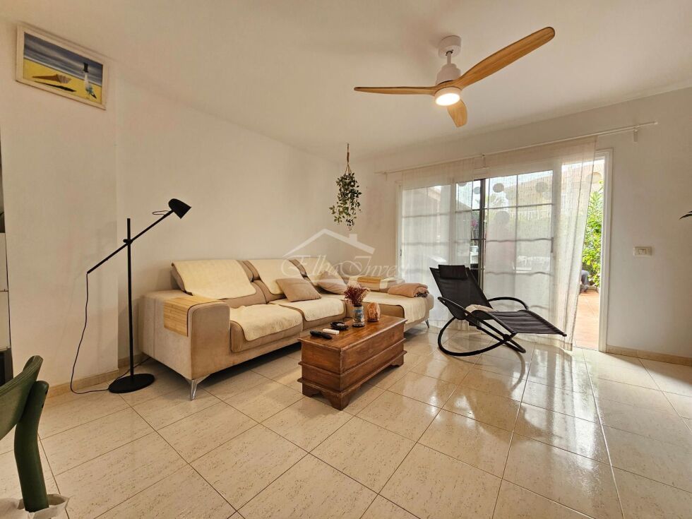 Apartment for sale in  Arenas del Mar, Spain - 5954