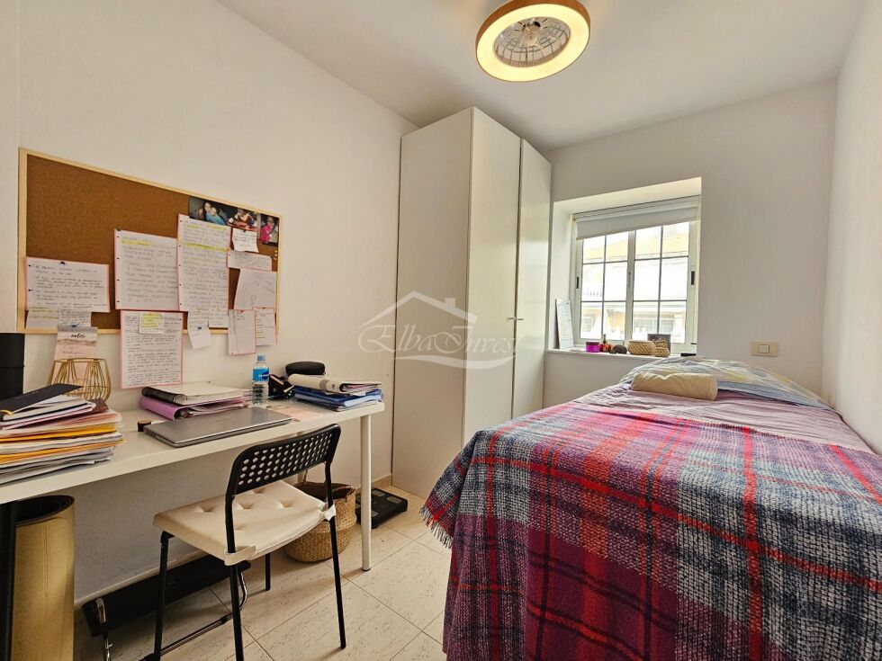 Apartment for sale in  Arenas del Mar, Spain - 5954