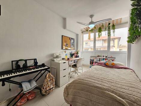 Apartment for sale in  Arenas del Mar, Spain - 5954