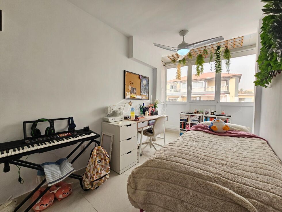 Apartment for sale in  Arenas del Mar, Spain - 5954