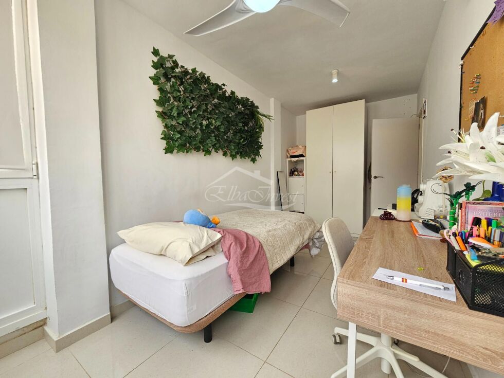 Apartment for sale in  Arenas del Mar, Spain - 5954